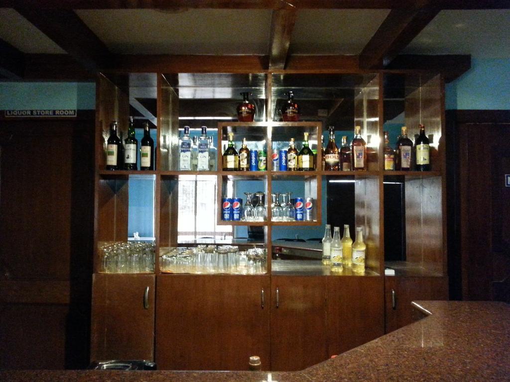 Paramount Inn Sriperumbudur Esterno foto